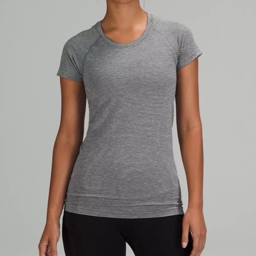 lululemon athletica Stripe Short-Sleeve Crew Tee in Grey